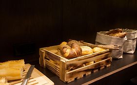 Quentin Xl Potsdamer Platz